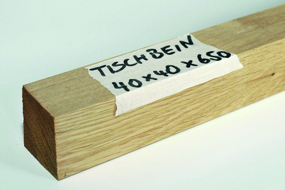 Teilenamen auf Kreppband. Foto: Heiko Stumpe
