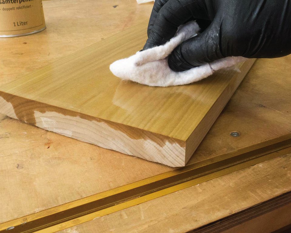 Lappen und Schwämme können sich selbst entzünden.