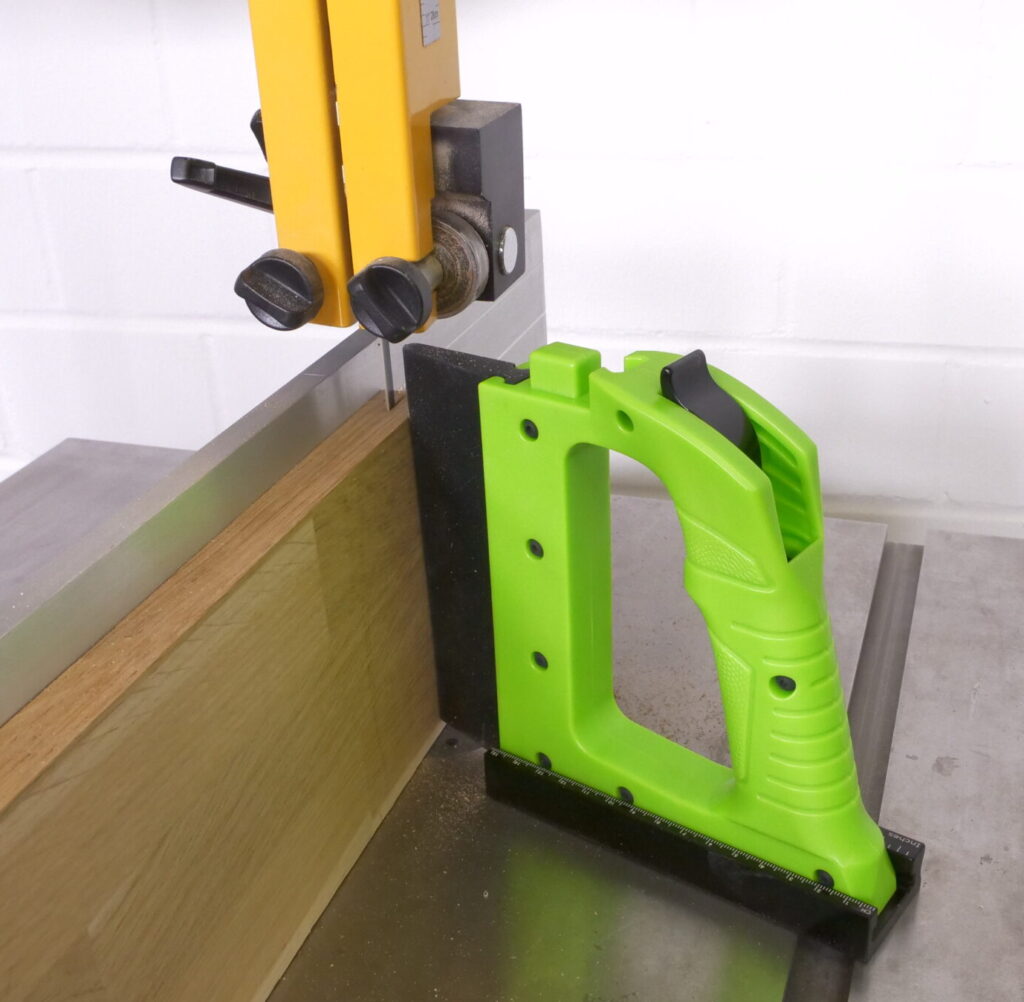 Andruckkamm von Bow Products für die Bandsäge