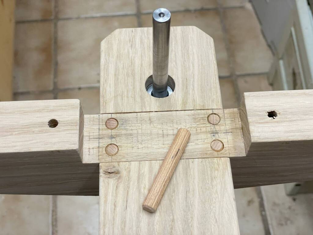 Weiteres Detail der Schreibtisch-Konstruktion